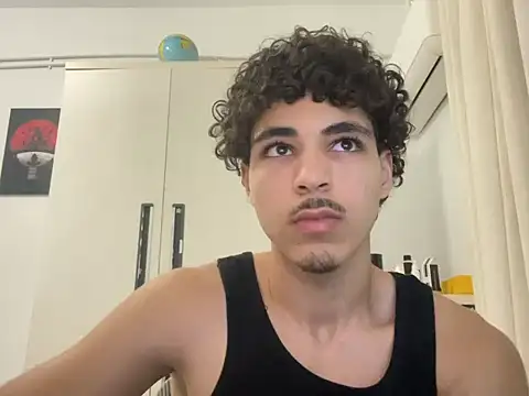 Ghilasssss online show from October 4, 2:22 pm