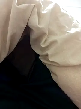 leona633 online show from January 18, 10:56 pm