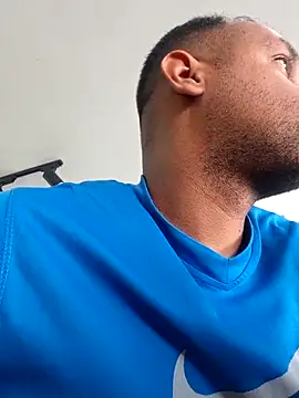 elnegro707070 online show from December 16, 7:54 pm