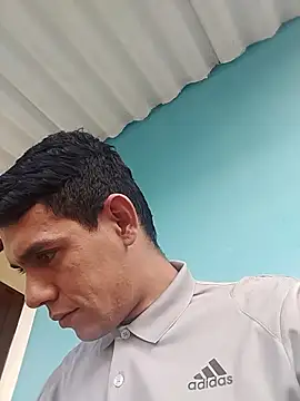 Lunailuminada online show from January 12, 8:35 pm