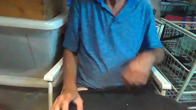 Lovyourpuss online show from March 15, 7:49 am