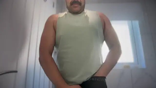 CloudyMuscleBeefy online show from April 12, 11:22 am