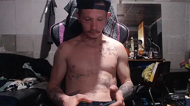 mastertrap online show from December 1, 5:32 am