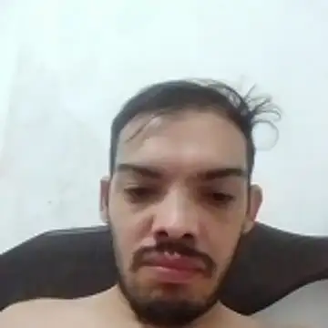 GuilhermeYuree online show from April 30, 1:01 am