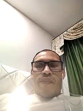 DOBLEWYOSK69G online show from February 28, 11:26 pm