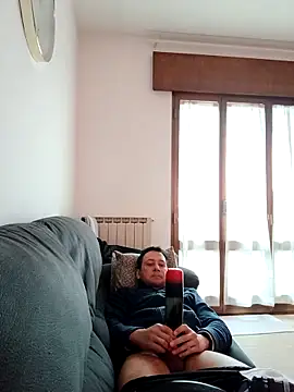 Alessio1987 online show from February 6, 9:50 am