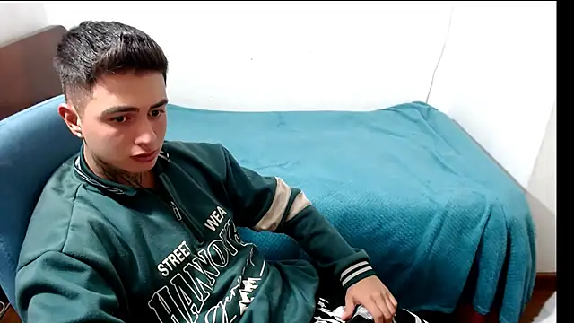 santii ss online show from September 10, 1:59 am