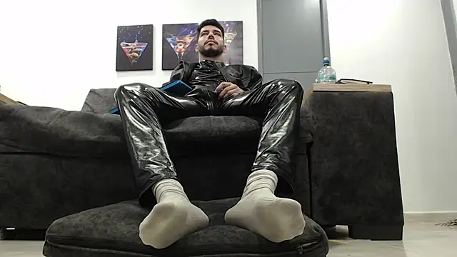 mackdaniels online show from April 15, 10:10 pm