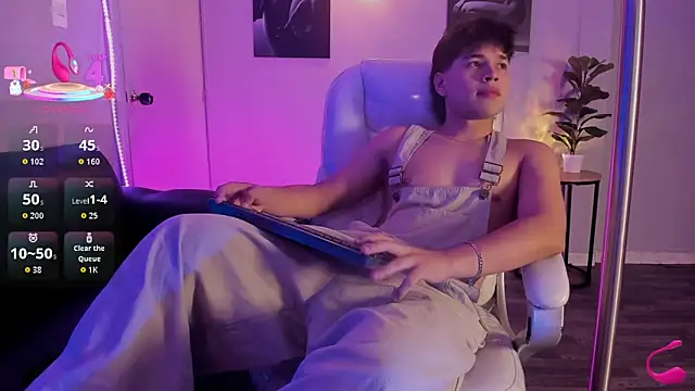 Jordan 24  online show from April 13, 9:15 pm