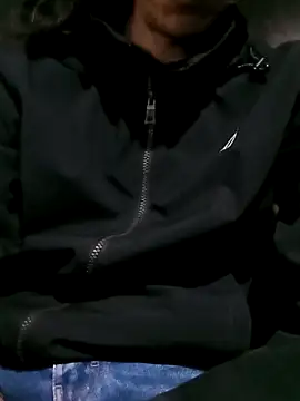 alberth2025  online show from November 20, 4:12 am