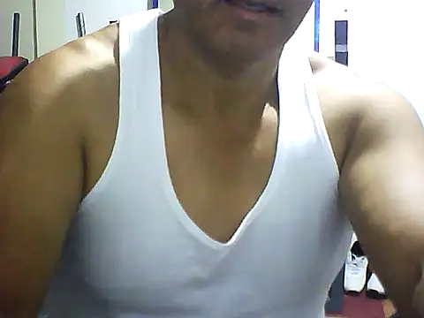 Snapshot of sexigym35 chatting on October 11, 4:16 am sexigym35 online show from October 11, 4:16 am