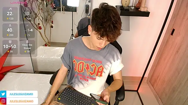 stev austin  online show from November 9, 12:14 am