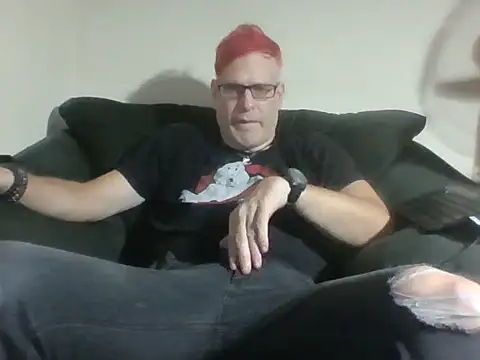 Snapshot of nerdy6 chatting on October 21, 5:43 am nerdy6 online show from October 21, 5:43 am