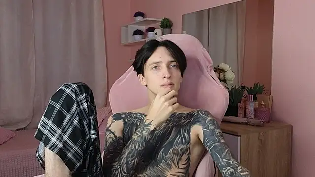 Martin Jin online show from November 2, 12:42 pm