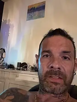 soumisdeblake83 online show from April 28, 11:53 pm