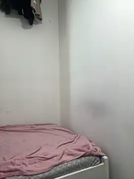 YourSlutBoySl online show from February 11, 11:37 am