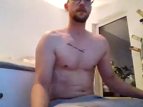 Mrlarox online show from October 8, 5:50 pm