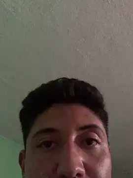 PerraAsquerosa  online show from September 28, 7:12 pm