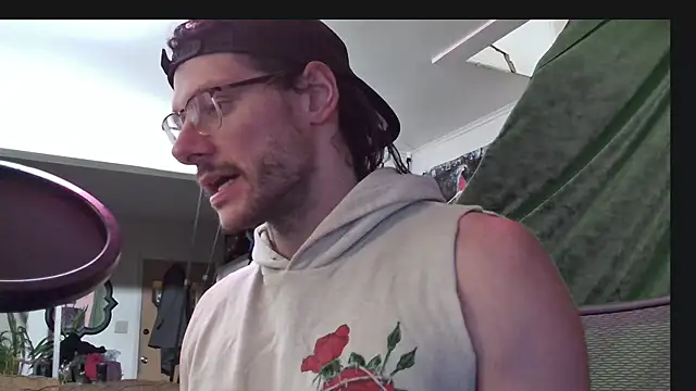 MasterDaddyCool online show from October 25, 6:04 am