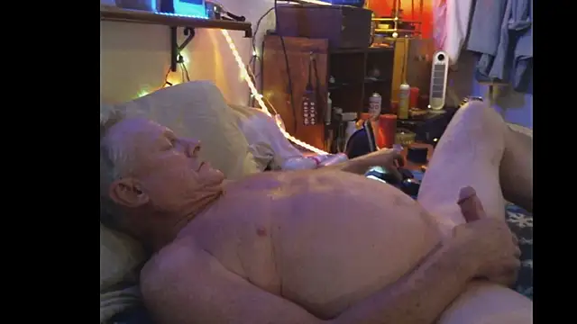 Pussyeat2please online show from October 21, 10:51 am