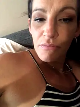 silverbay-456 online show from October 6, 10:58 pm