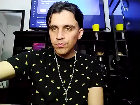 Snapshot of danylano chatting on October 3, 10:04 pm danylano online show from October 3, 10:04 pm