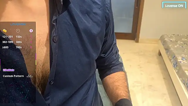 mlove902 online show from April 11, 7:06 pm