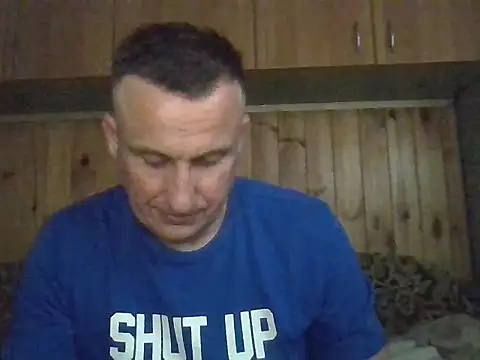 Maksymilian1 online show from November 28, 8:11 pm