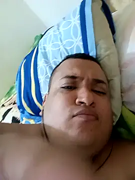 Snapshot of Andresdavid33 chatting on September 20, 6:24 am Andresdavid33 online show from September 20, 6:24 am