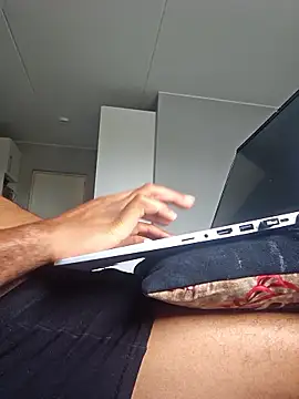 mojaymort online show from January 19, 8:05 am