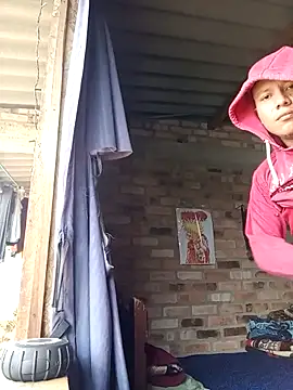 GaaraDiaz online show from December 18, 9:00 pm