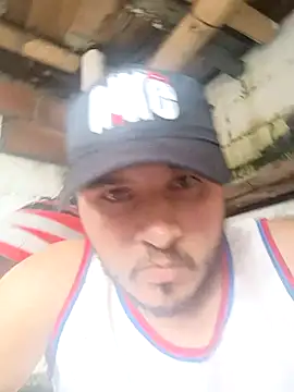 santiii   12 online show from October 22, 7:16 pm