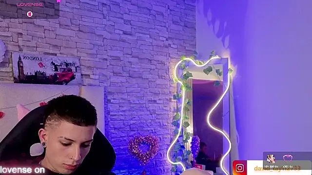 boyfox tay online show from February 13, 10:59 pm