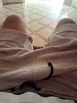 Said666a online show from September 22, 11:43 am