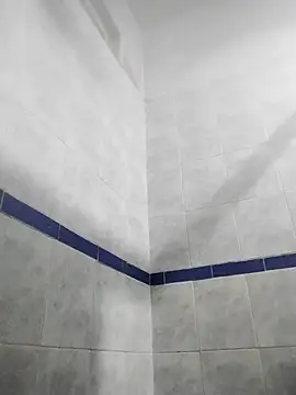 13elvergon online show from September 23, 11:48 pm