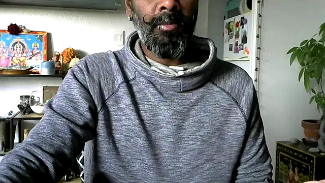 frenchblackc31 online show from January 16, 9:56 am