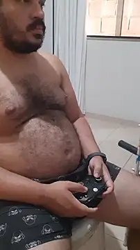 Urso Nerd online show from April 3, 4:37 pm