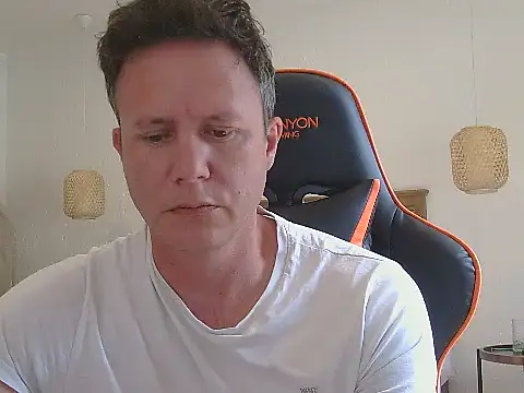 TroyDieselXXX online show from November 10, 8:08 am