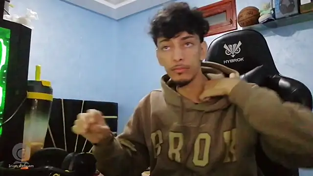 Dark DesireX online show from February 4, 2:45 pm