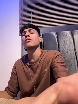 cody fox10 online show from November 15, 9:28 pm