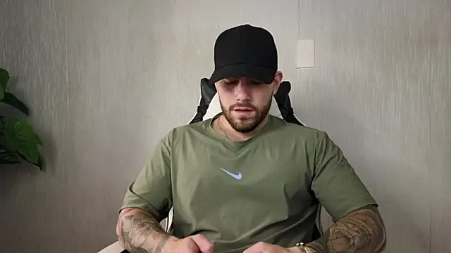 Ades Lowe online show from October 24, 12:07 pm