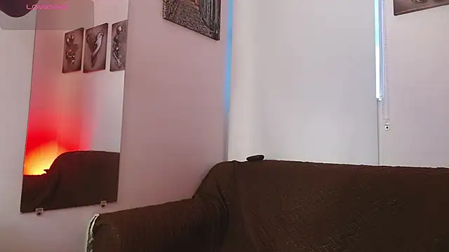 Snapshot of ReyPablo1 chatting on October 31, 10:35 pm ReyPablo1 online show from October 31, 10:35 pm