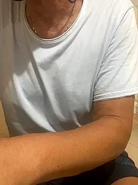 Unique X perience online show from September 17, 3:18 am