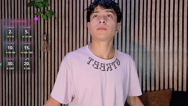 Felipe boy1 online show from October 10, 5:12 am
