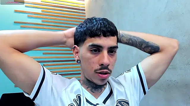 jharol cardonaa online show from September 19, 1:39 am