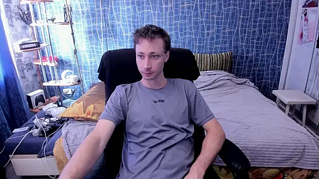 CuteBoy228 online show from April 7, 11:32 am