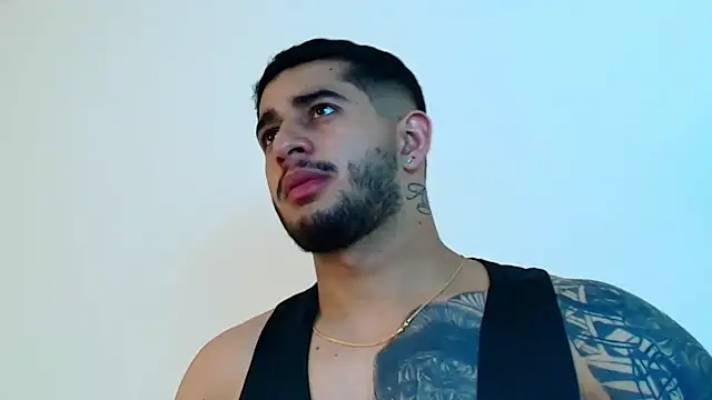 king falconer online show from February 7, 6:31 am