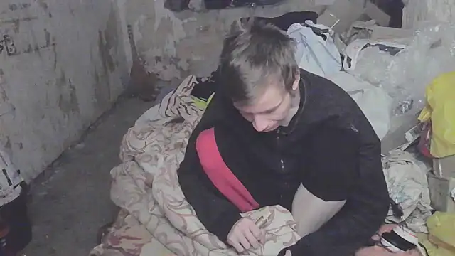 makarov1993 online show from November 12, 7:14 am