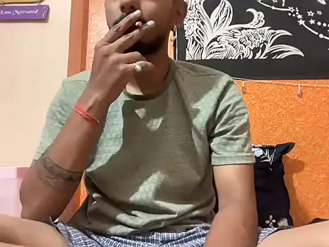Snapshot of SharpSatyam chatting on September 18, 12:18 pm SharpSatyam online show from September 18, 12:18 pm