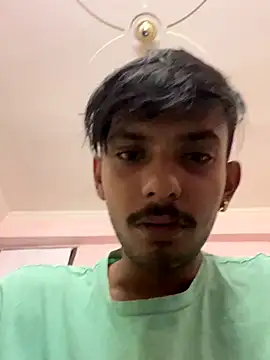 Snapshot of SharpSatyam chatting on October 15, 1:52 pm SharpSatyam online show from October 15, 1:52 pm